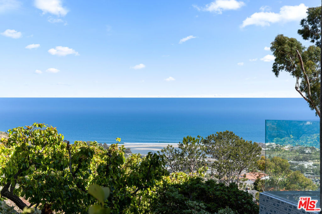 23812 Malibu Crest Drive - Photo 7
