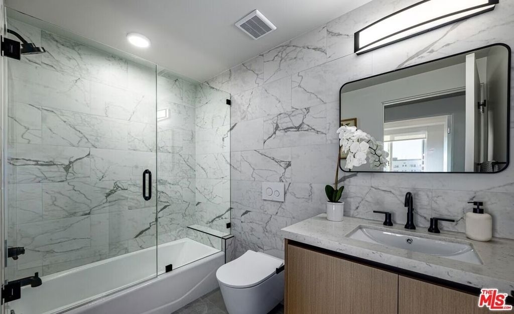 707 S Berendo Street - Photo 6