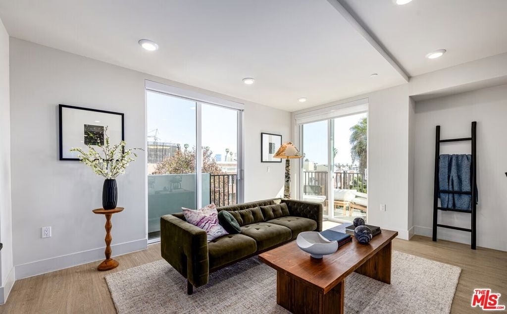 707 S Berendo Street - Photo 0