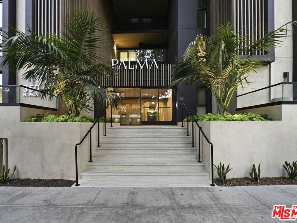 350 N Palm Drive - Photo 2