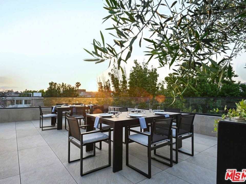350 N Palm Drive - Photo 25