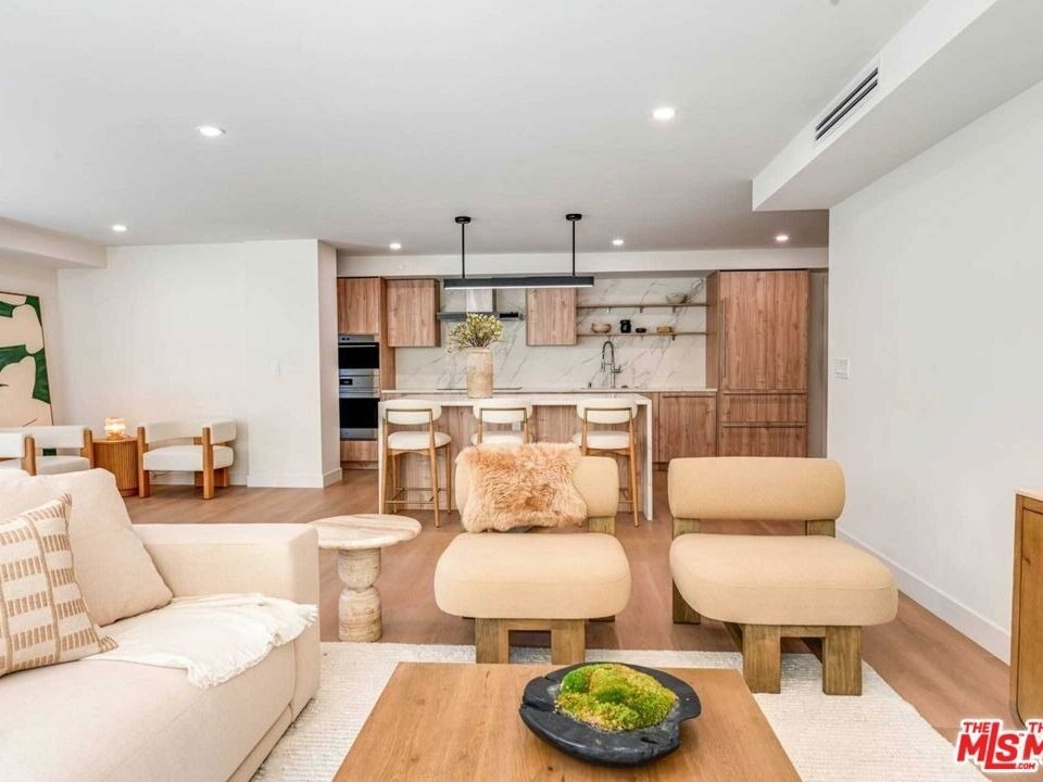 350 N Palm Drive - Photo 4