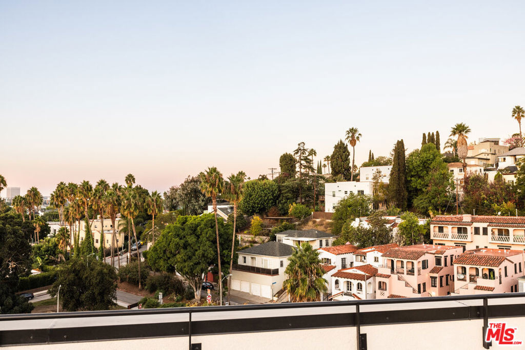3004 W Sunset Boulevard - Photo 23