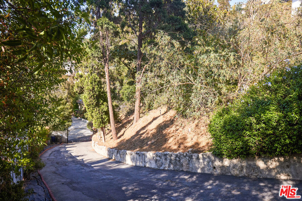 2200 Outpost Drive - Photo 14