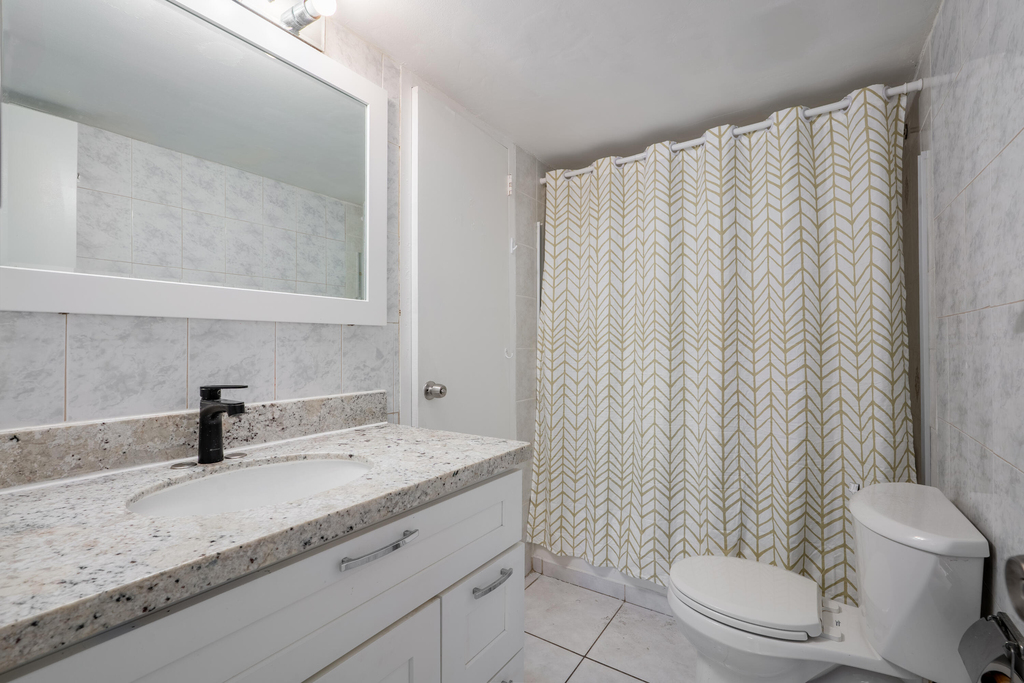 2200 E Hallandale Beach Boulevard - Photo 16
