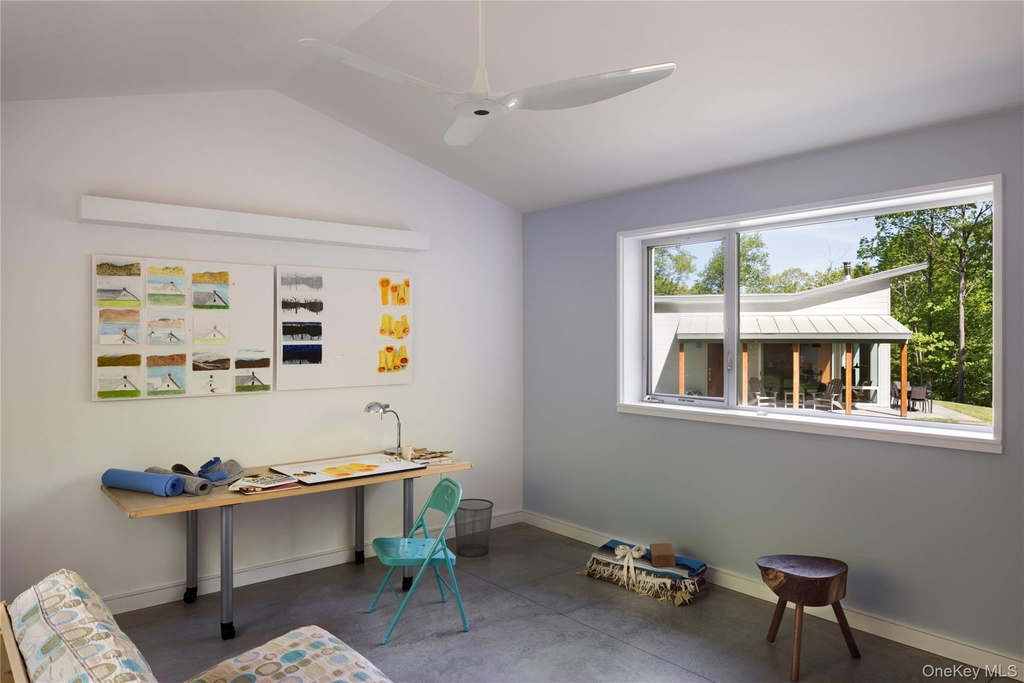425 Lake Drive - Photo 11