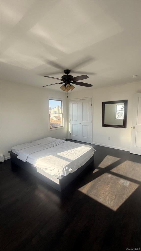 1318 Post Avenue - Photo 11