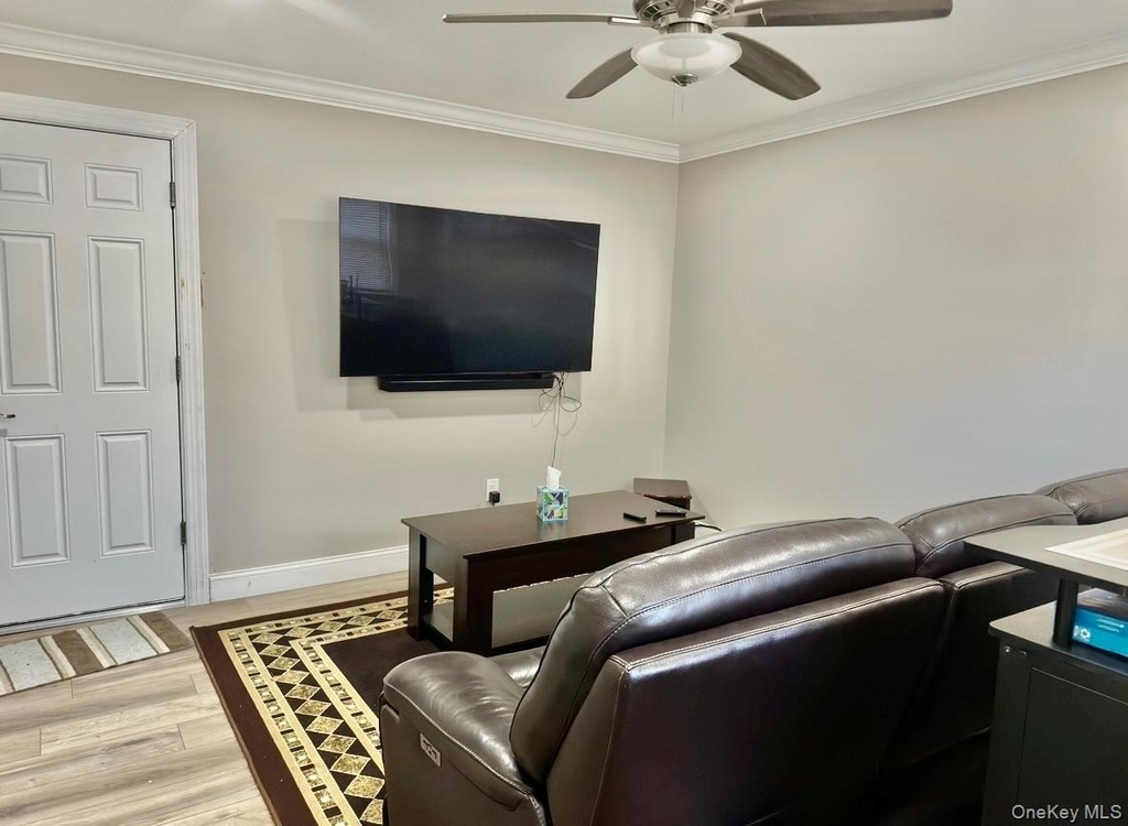 107 Fairview Avenue - Photo 3