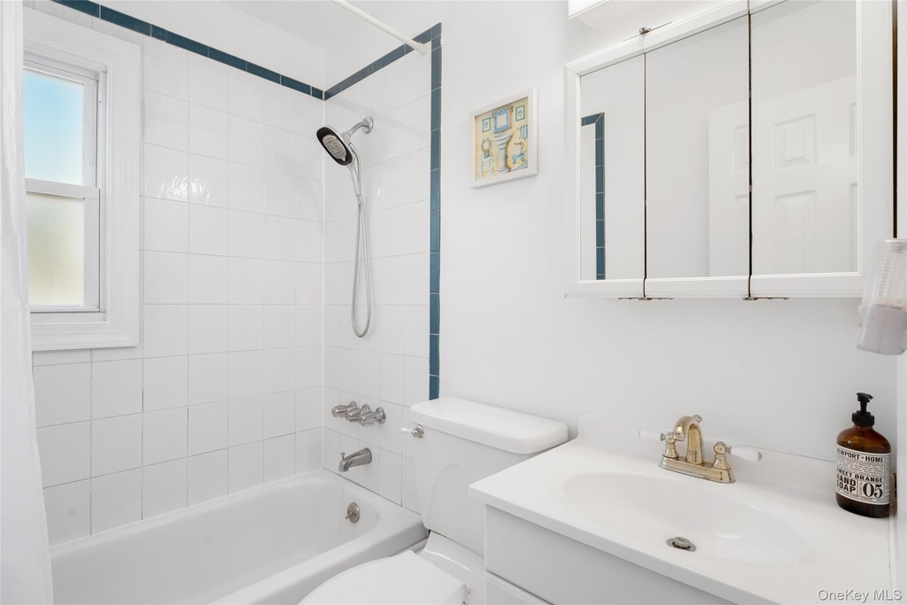 27 Summit Boulevard - Photo 12