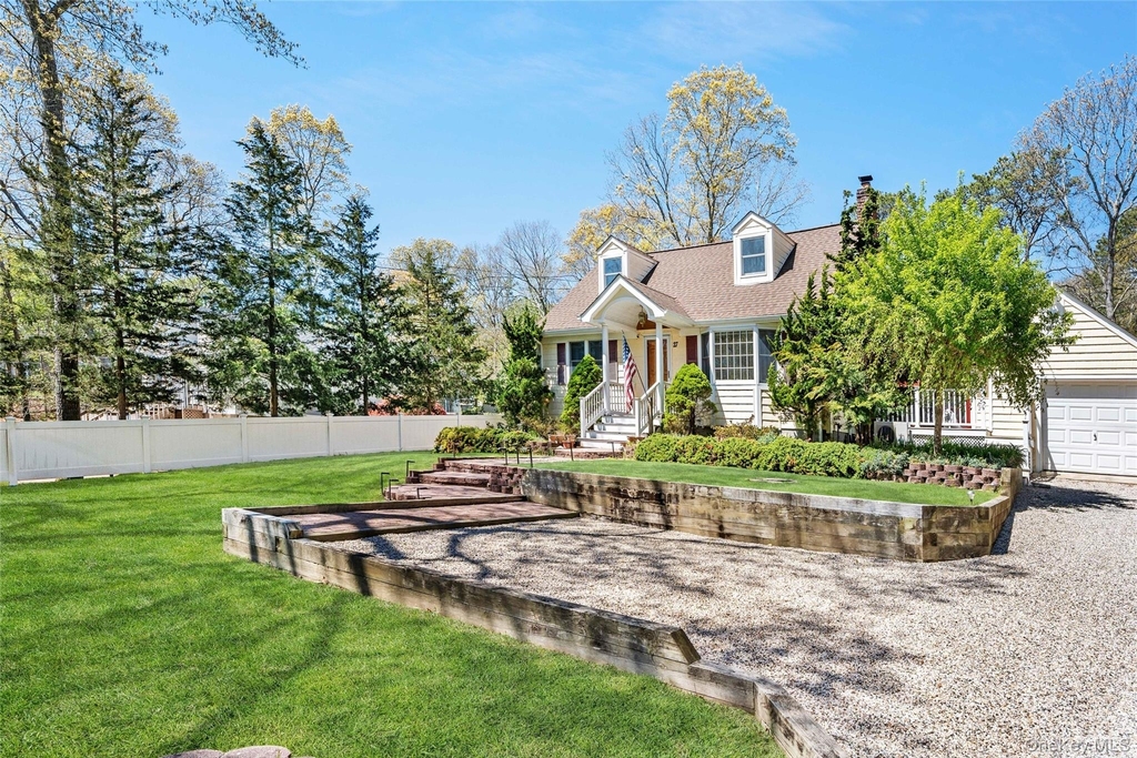 27 Summit Boulevard - Photo 2
