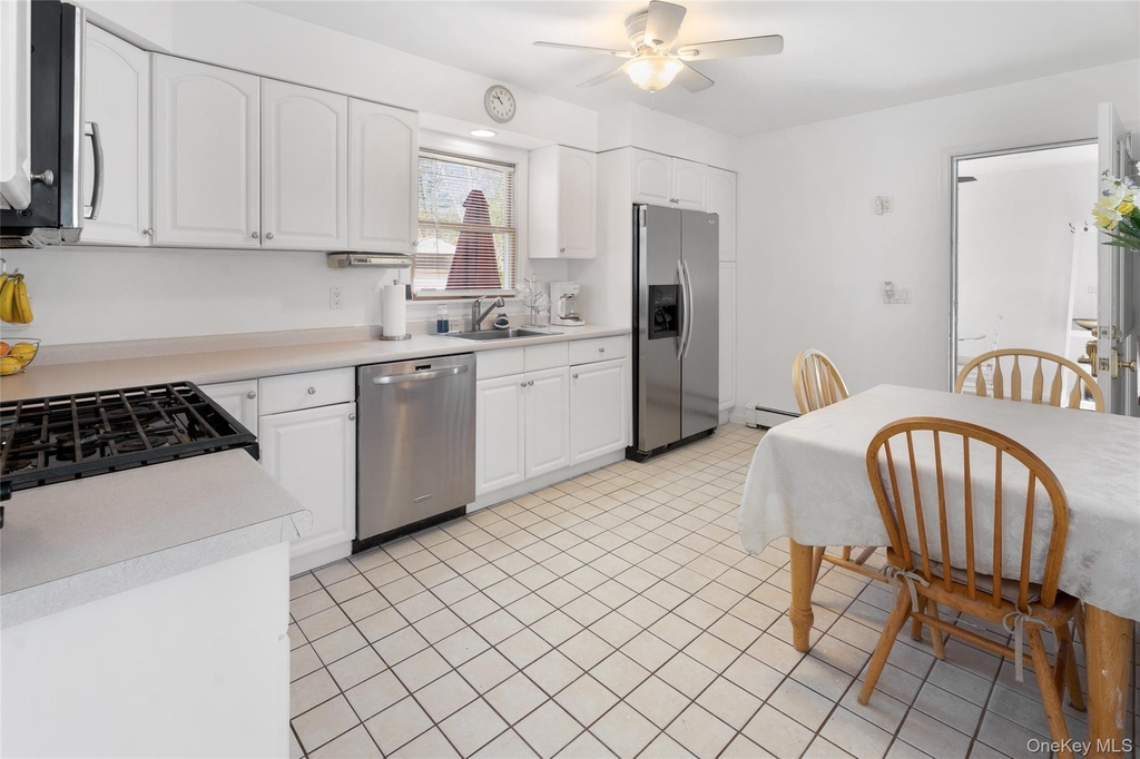 27 Summit Boulevard - Photo 7