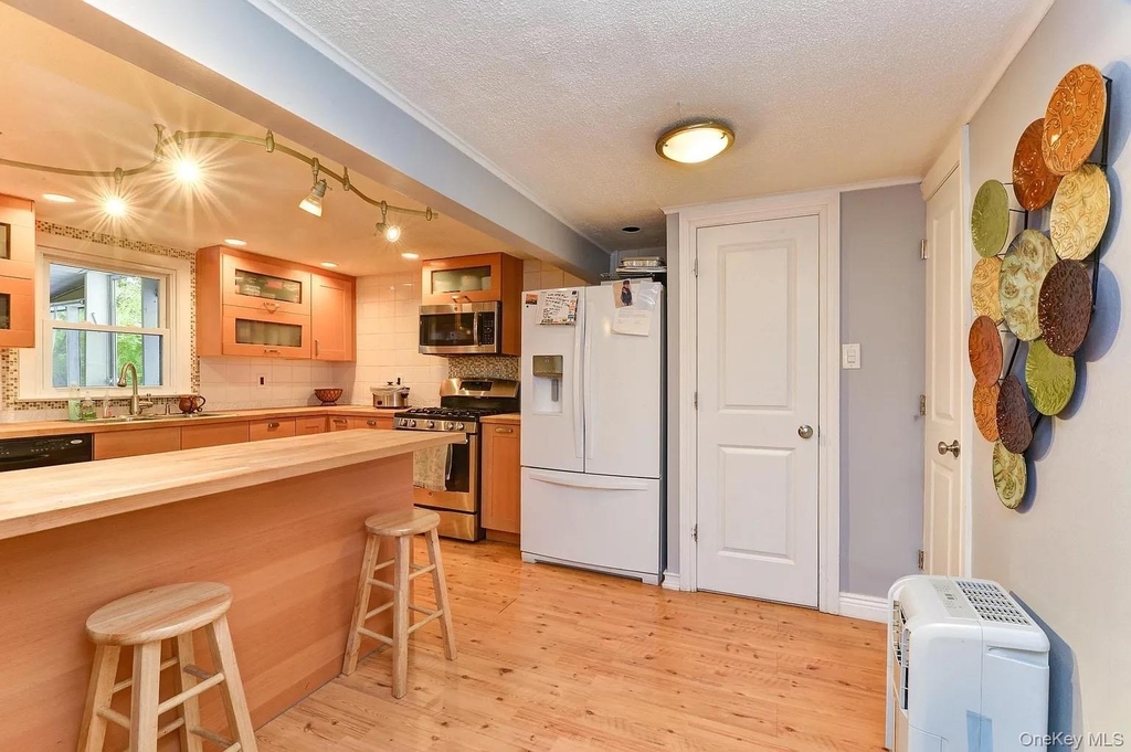 14 Seabird Avenue - Photo 1