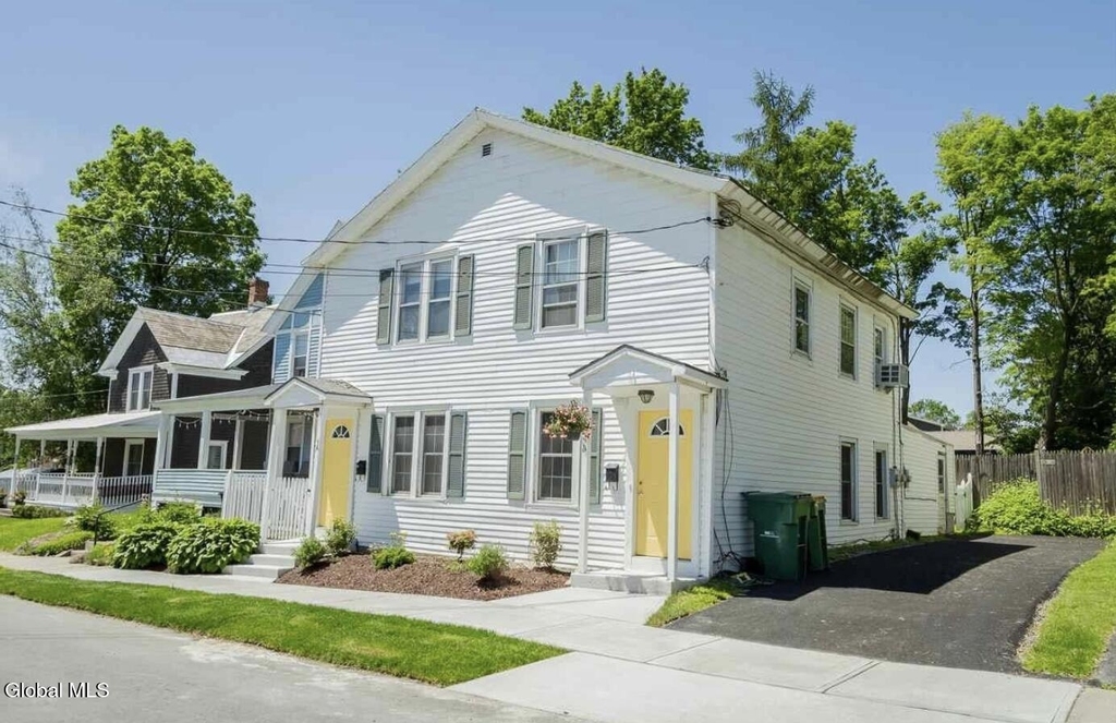 5 Van Dorn Street - Photo 0