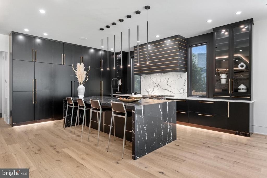 1138 Basil Road - Photo 3