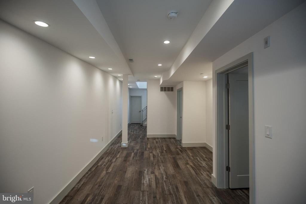3716 Haverford Ave - Photo 4
