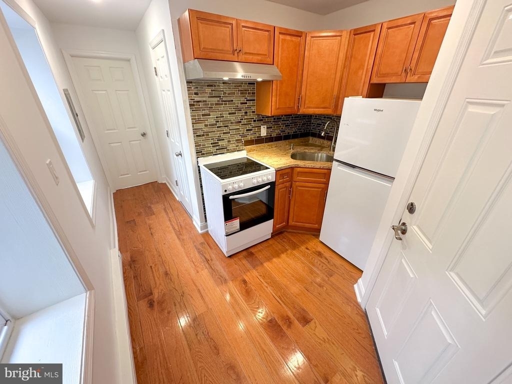 2025 N 4th Street - Photo 2