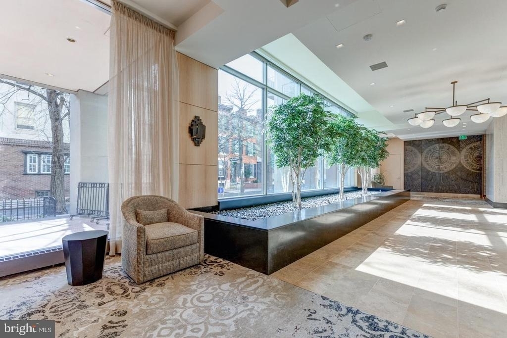 224 W Rittenhouse Square - Photo 20