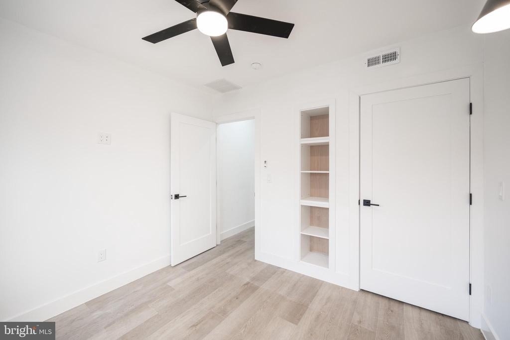 1838 S 23rd Street - Photo 3