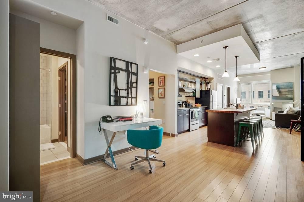 1901 Callowhill Street - Photo 15