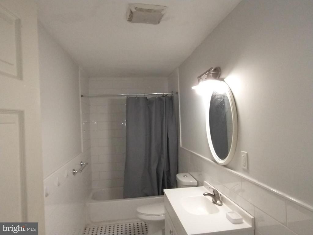 6845 Germantown Avenue - Photo 14