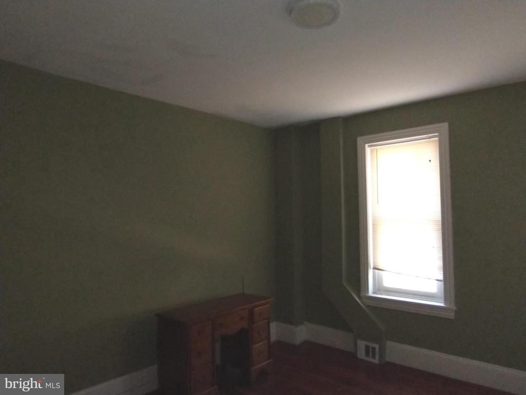 6845 Germantown Avenue - Photo 13