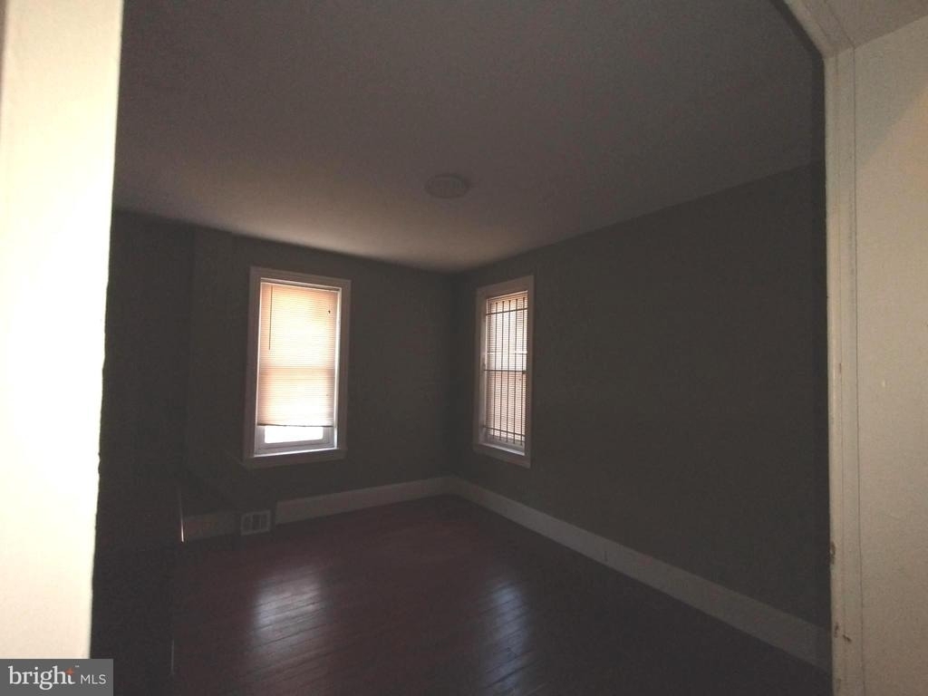 6845 Germantown Avenue - Photo 12