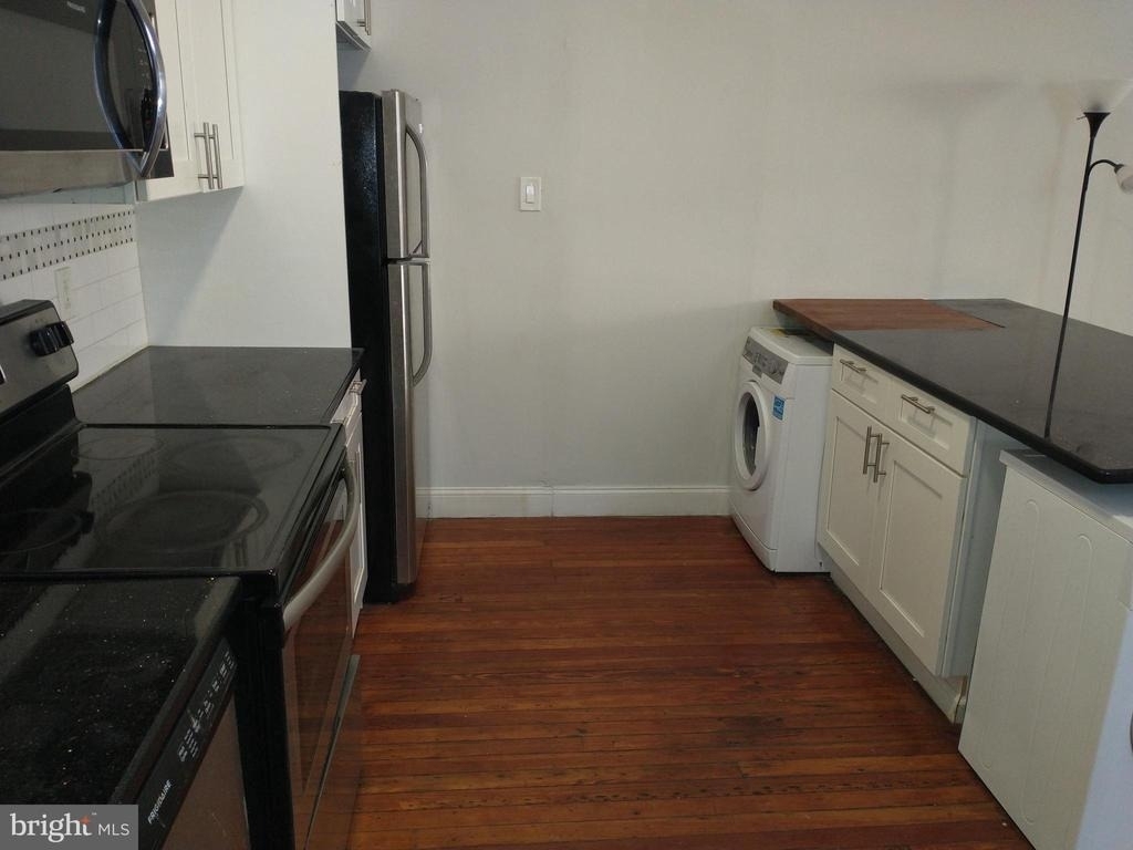 6845 Germantown Avenue - Photo 6