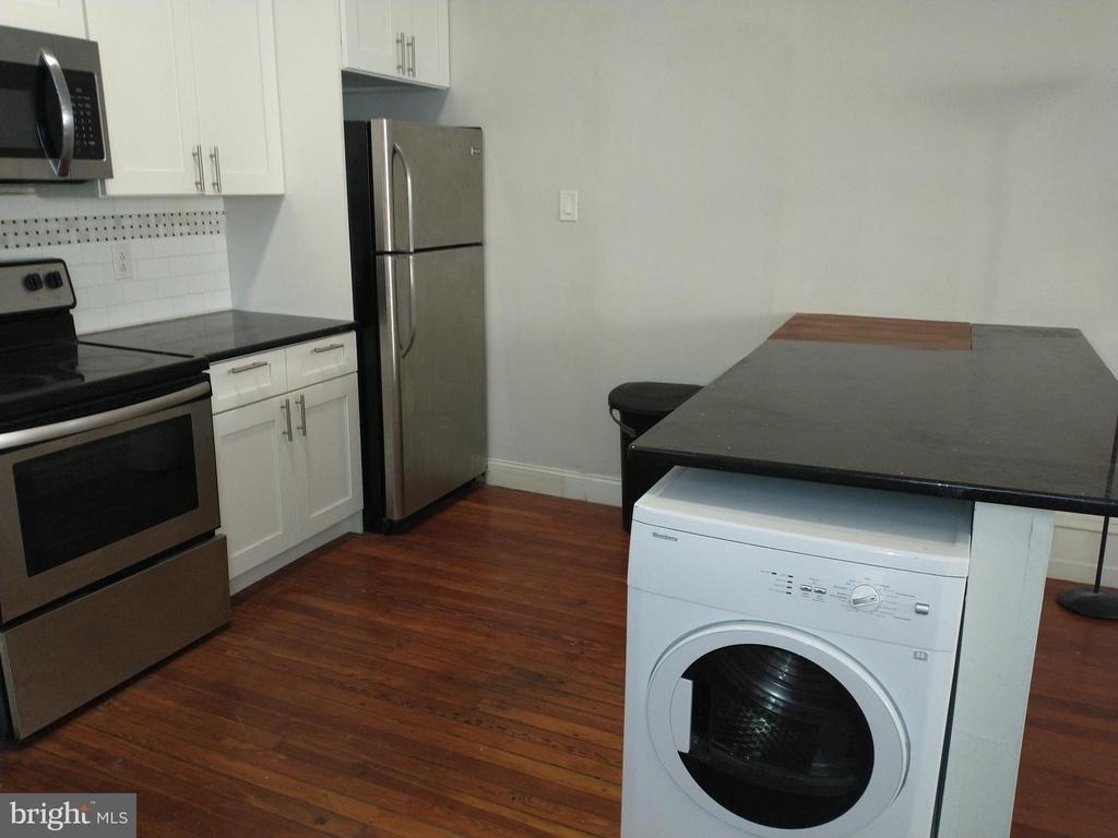 6845 Germantown Avenue - Photo 4