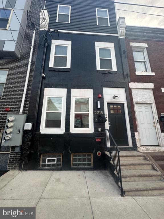 2215 N 10th Street - Photo 8