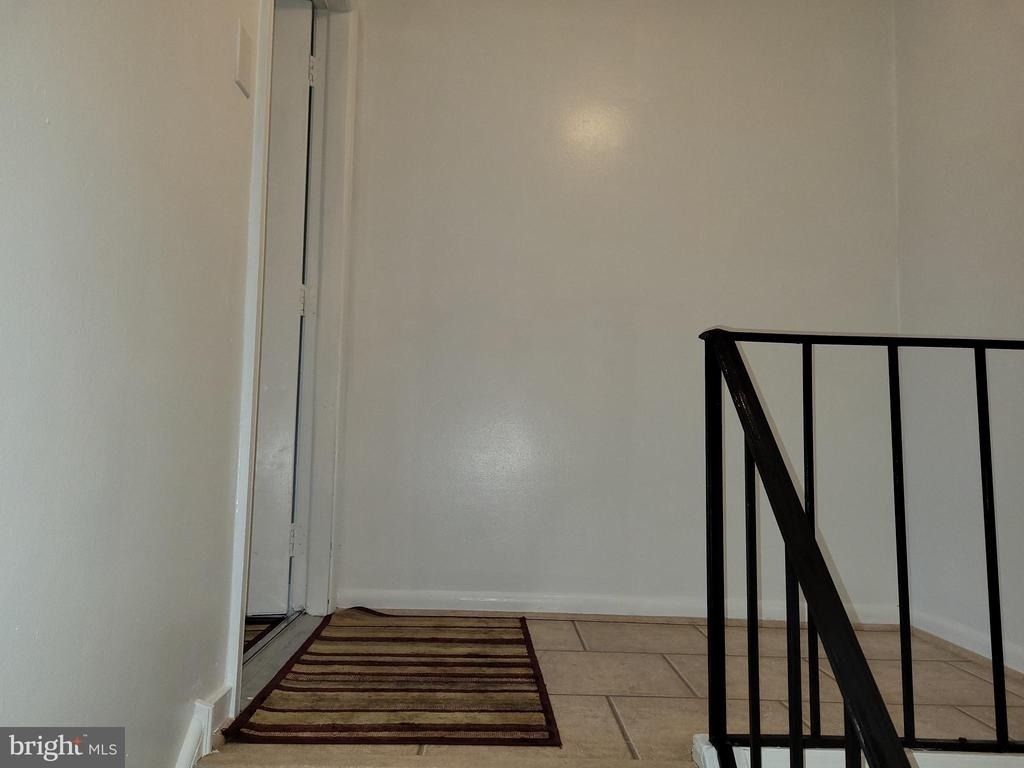 1331 Astor Street - Photo 11