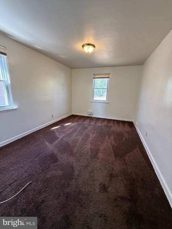 637 Hamilton Street - Photo 7