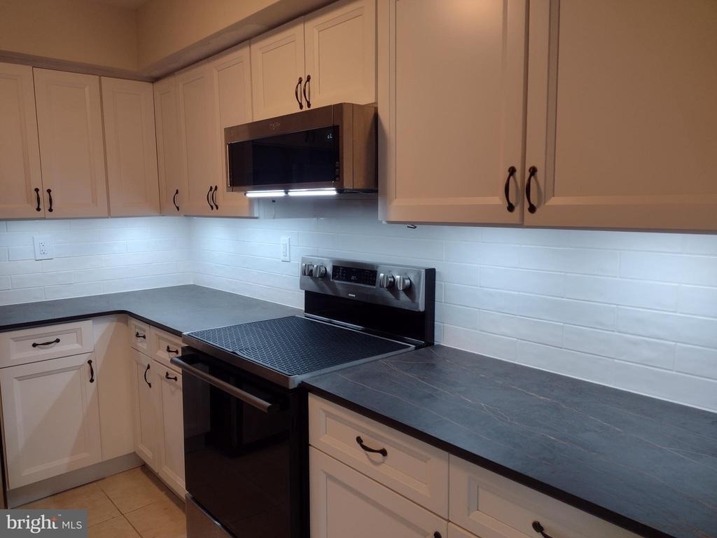 83 Avon Lane - Photo 7