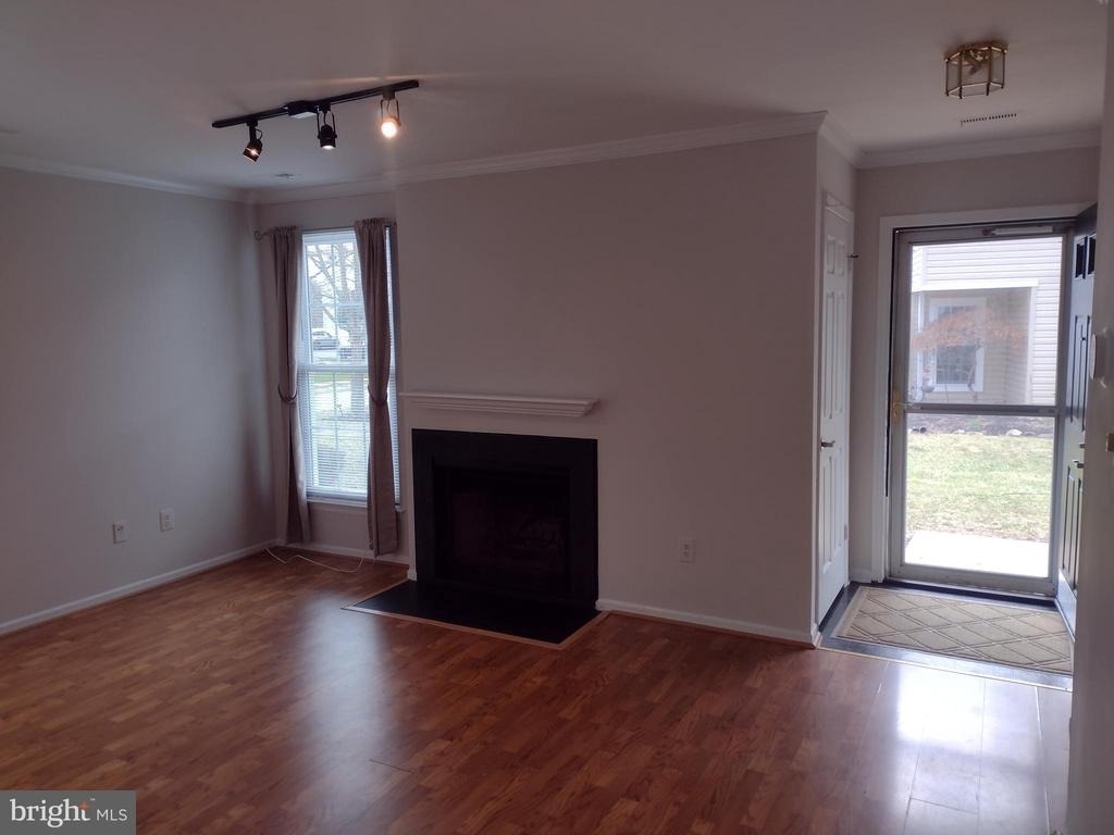 83 Avon Lane - Photo 3