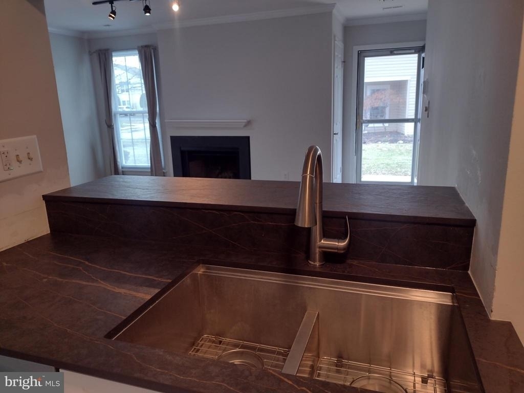 83 Avon Lane - Photo 9