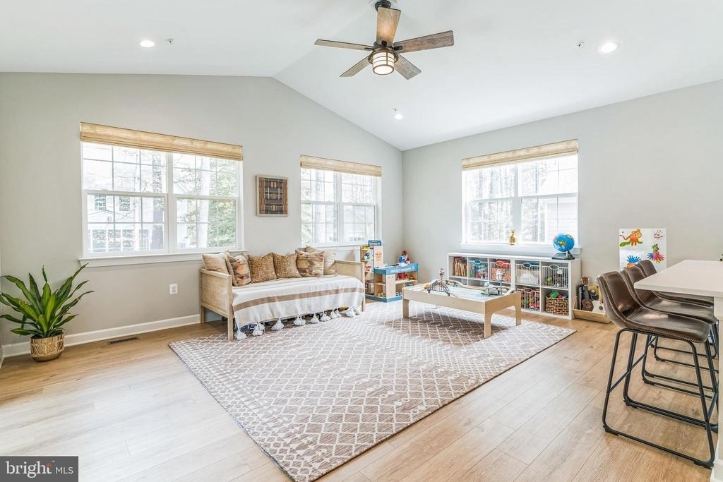 14720 Locust Court - Photo 6