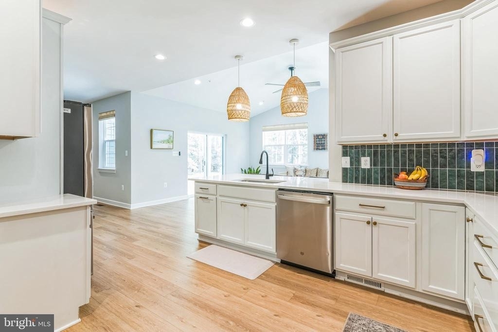 14720 Locust Court - Photo 11