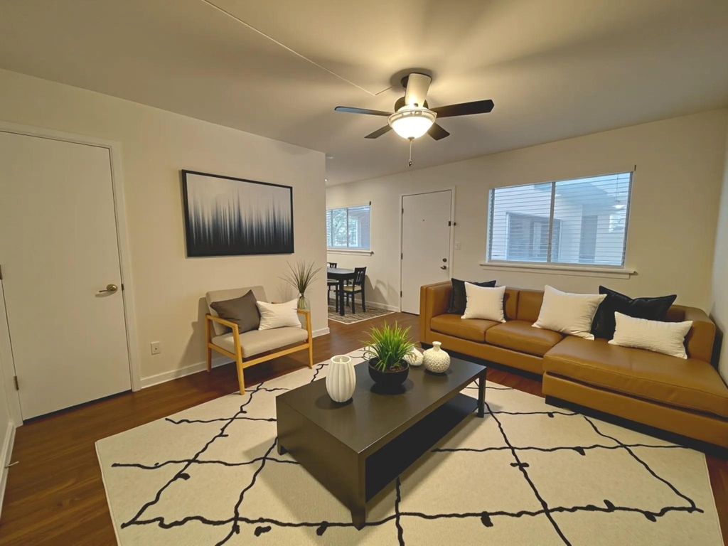 3106 Duval St - Photo 1
