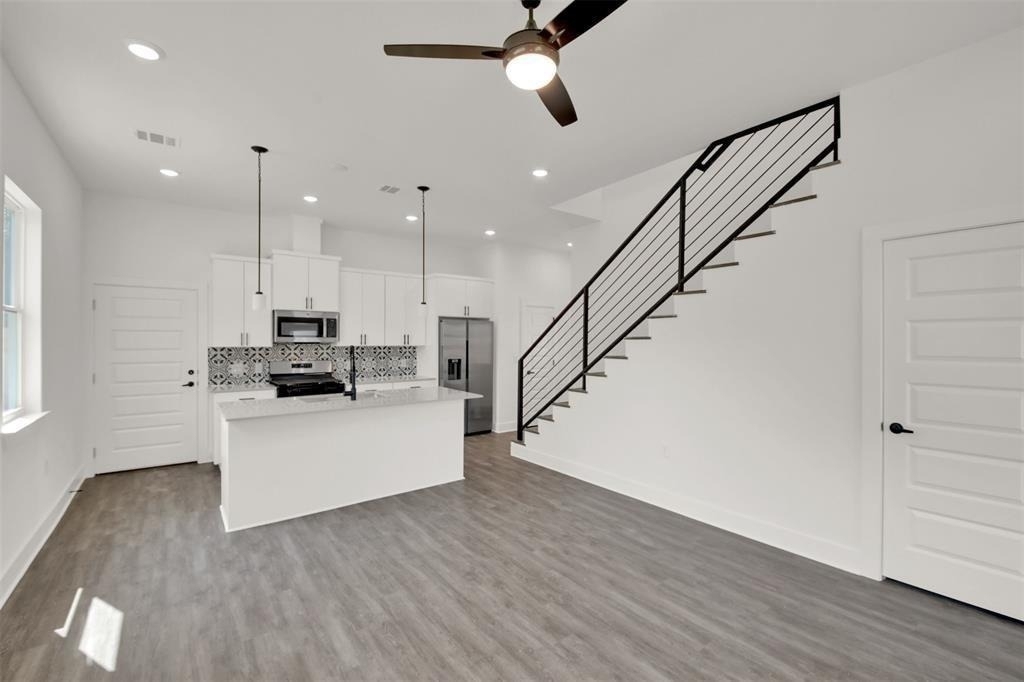 7603 Carver Ave - Photo 6
