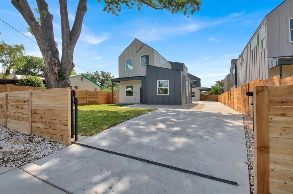 7603 Carver Ave - Photo 20