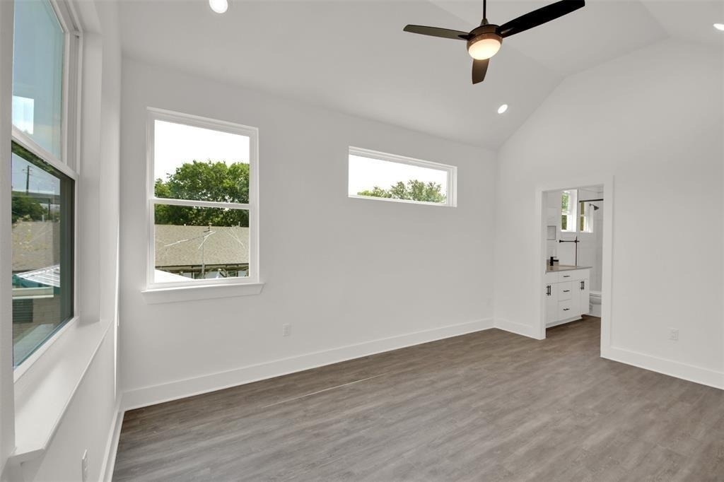 7603 Carver Ave - Photo 14