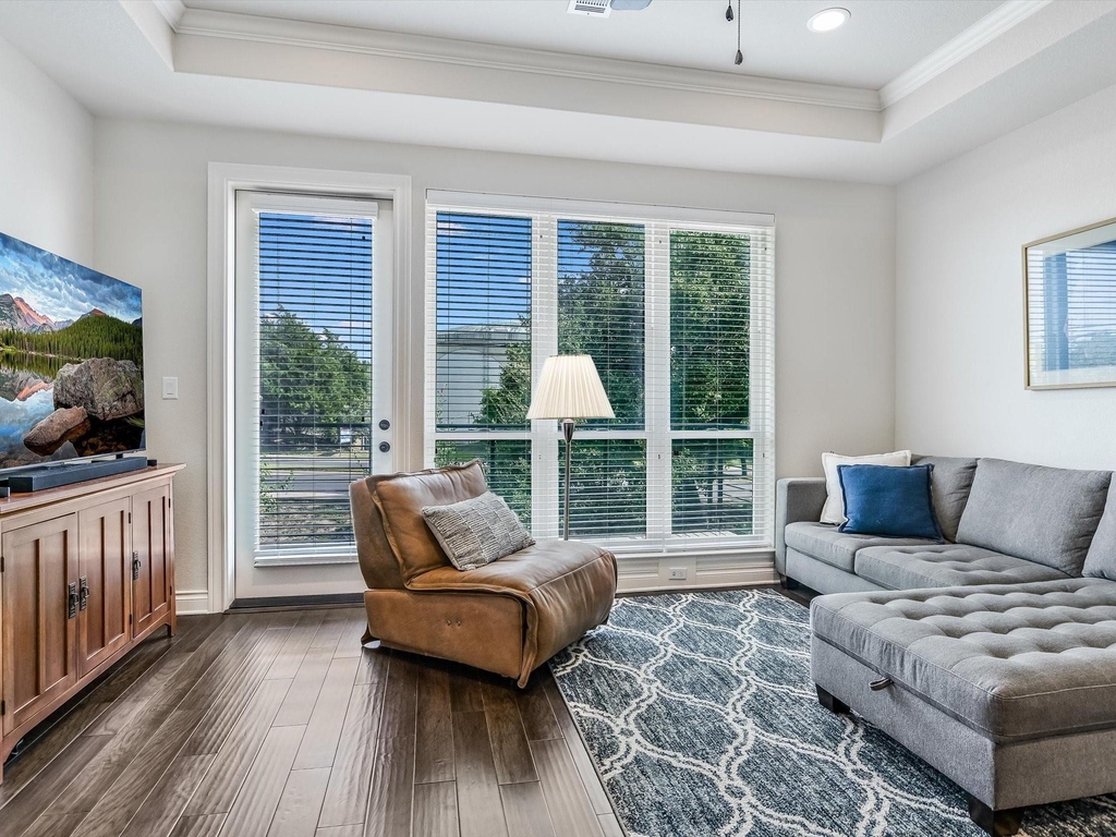 102 Bella Toscana Ave - Photo 8