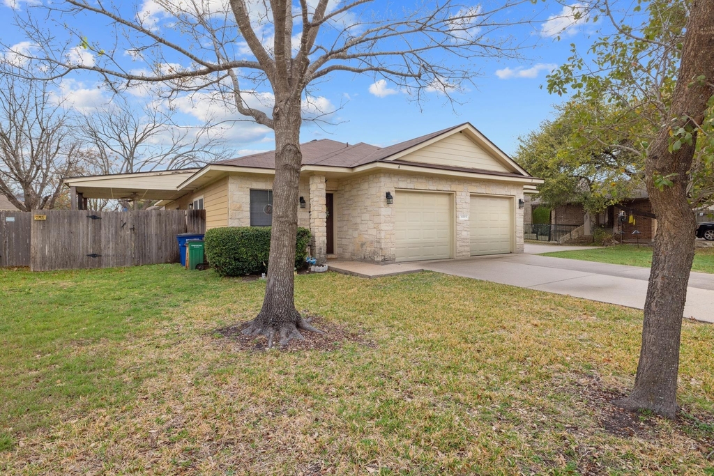 8703 Weiser Dr - Photo 0