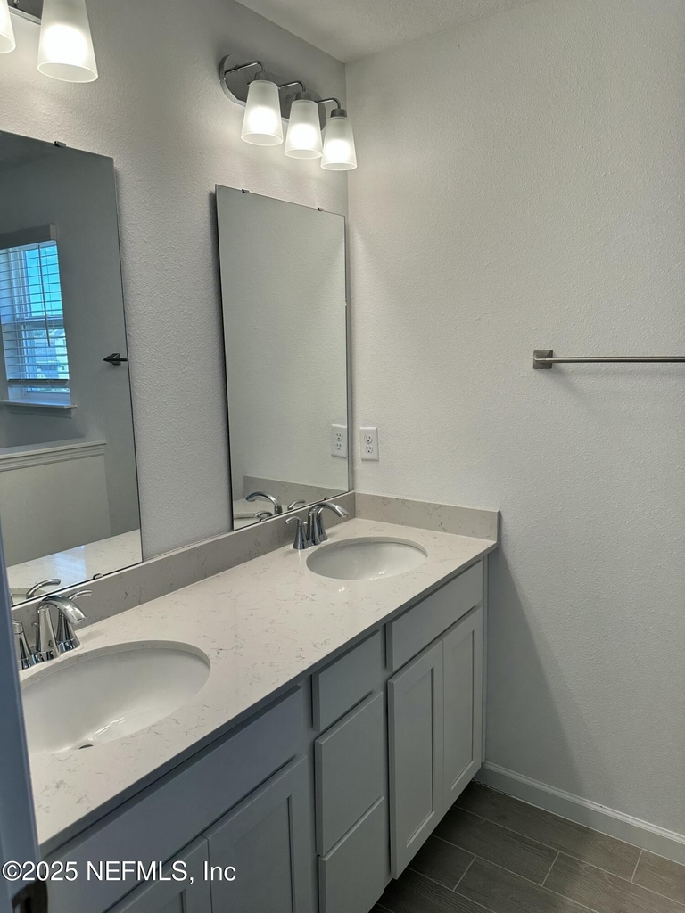 413 Rosemont Drive - Photo 10