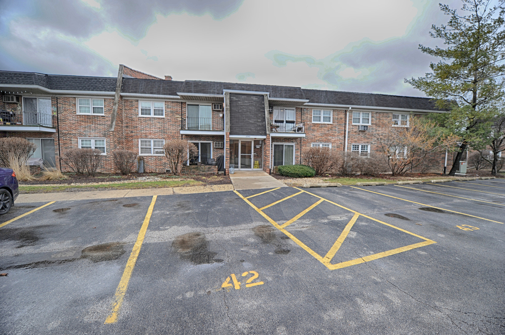 2343 Ogden Avenue - Photo 1