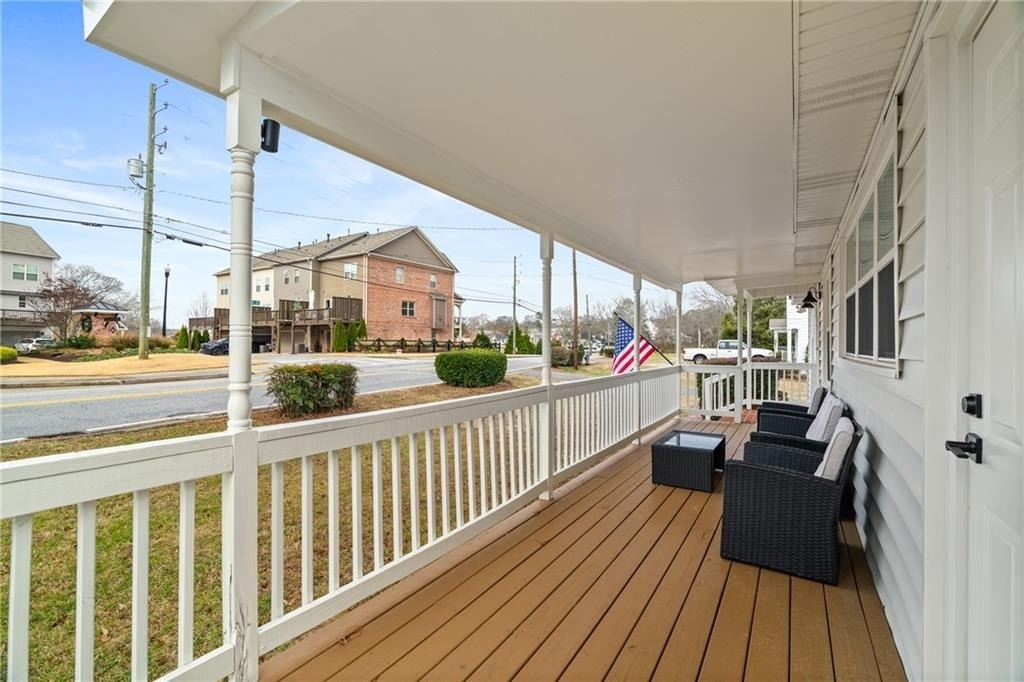 2790 Sardis Street - Photo 8