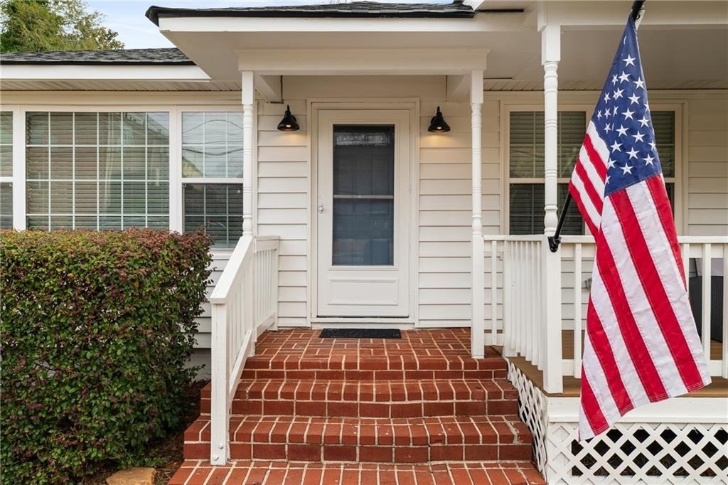 2790 Sardis Street - Photo 5