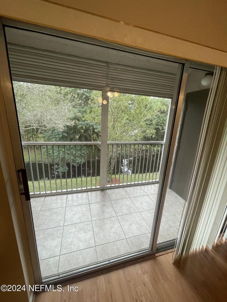 8820 Royal Palm Boulevard - Photo 12