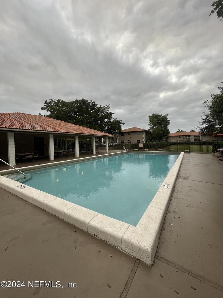 8820 Royal Palm Boulevard - Photo 15