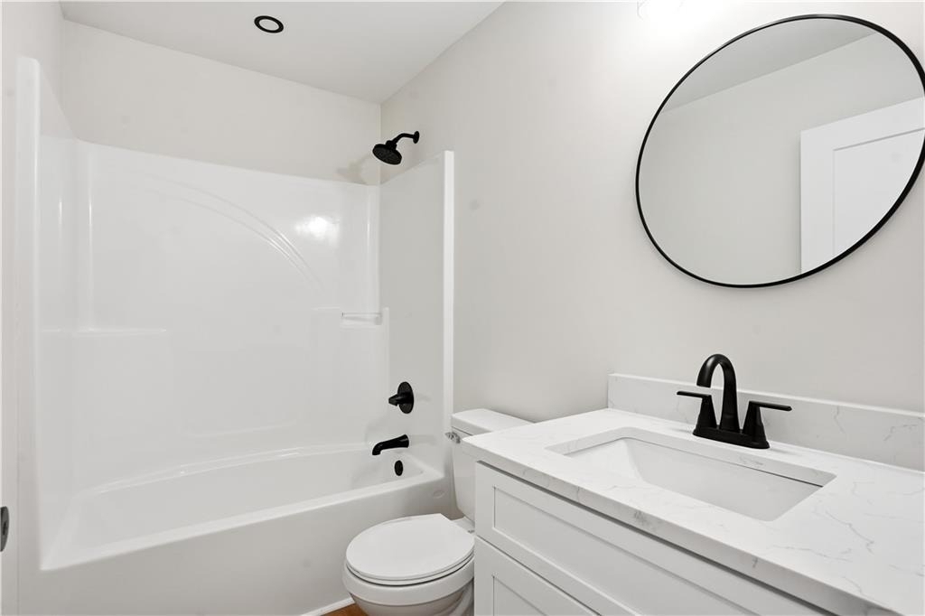 127 Perry Street - Photo 15