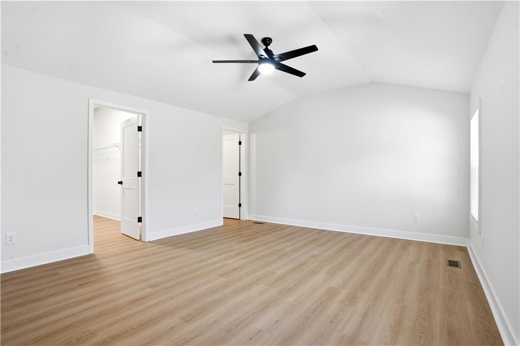 127 Perry Street - Photo 10